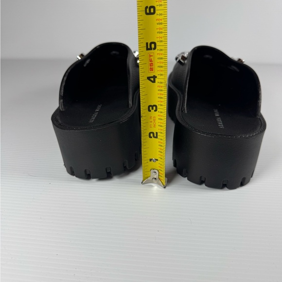 Azalea Wang Hain Black Rhinestone Platform Slides Size 7 NIB - Picture 5 of 6